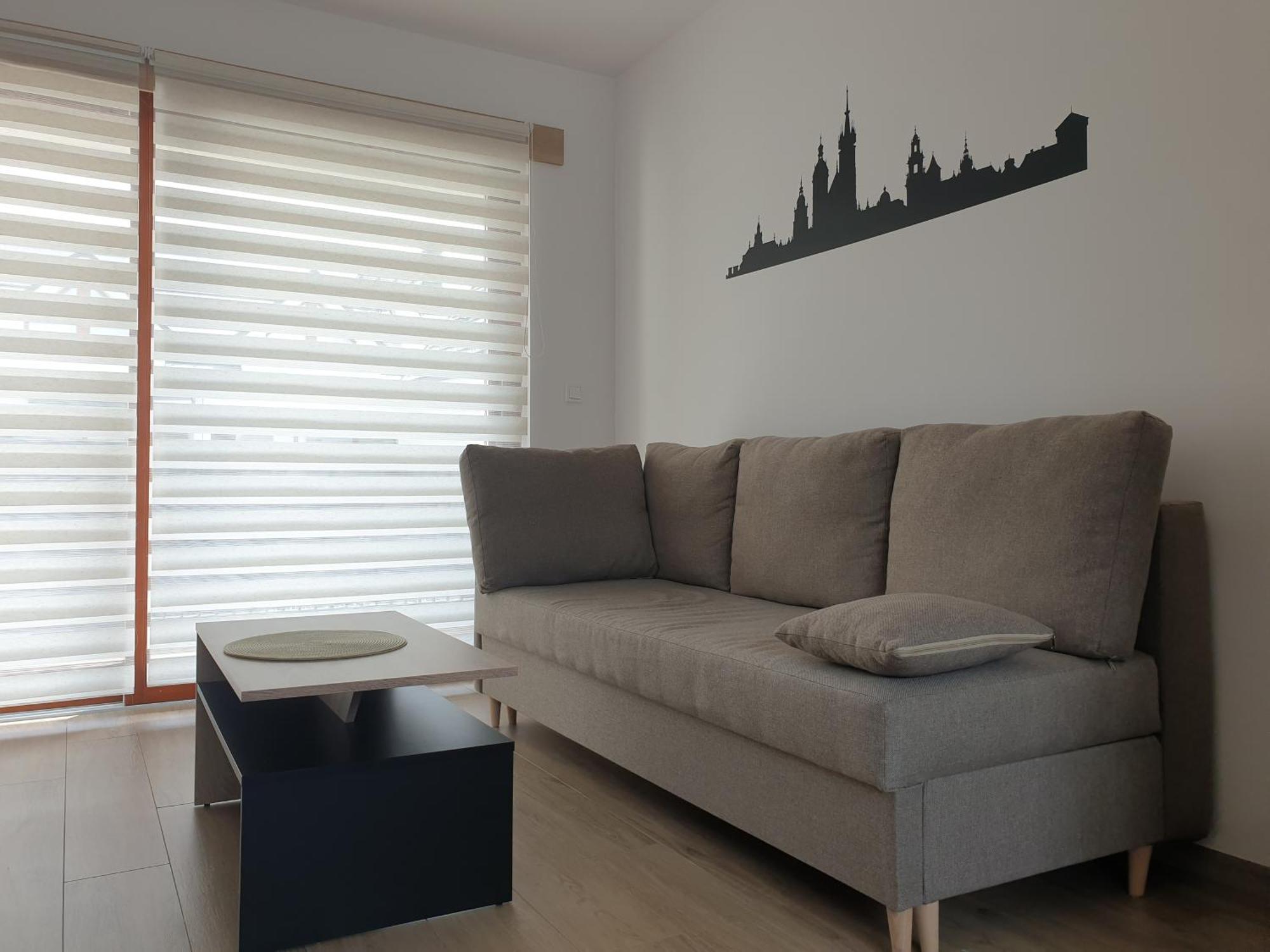 Near The Airport- Apartments Krakow Bagian luar foto